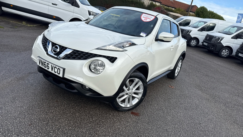 Nissan Juke 1.5 dCi N-Connecta 5dr Diesel Hatchback